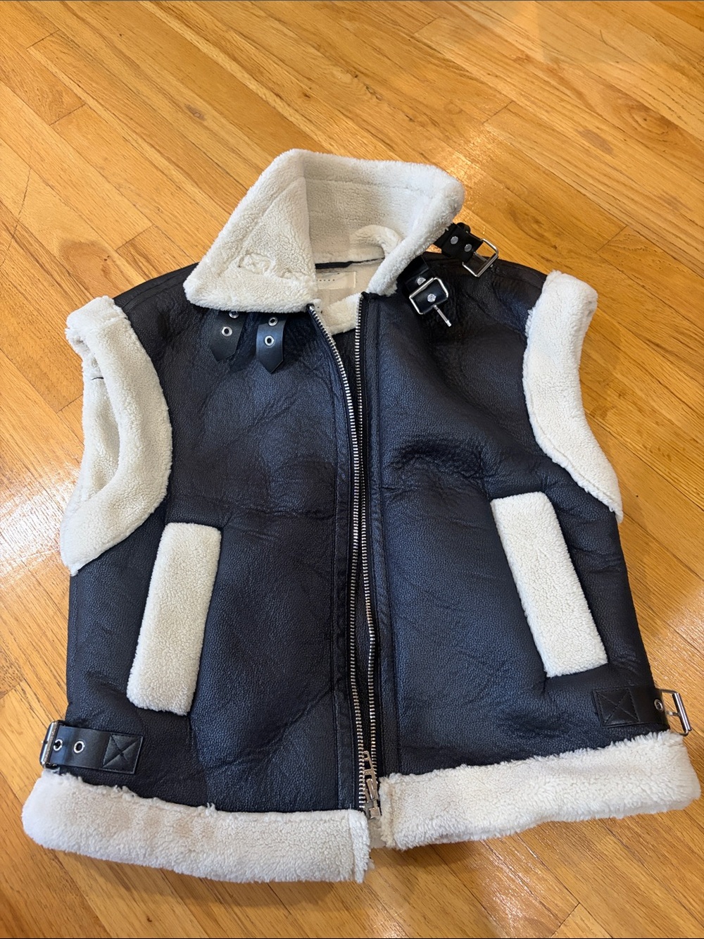 Blank NYC Black Vest with Cream Shearling Trim Size XS